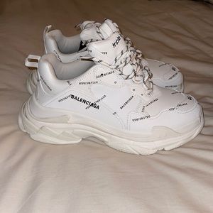 COPY - Balenciaga triple s